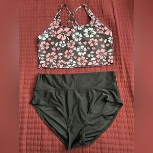 This is for 2 tops and 1 bottom.